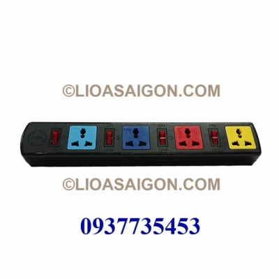 Ổ cắm điện LiOA 4 lỗ 3 chấu 3 công tắt LiOA 4DOF32N